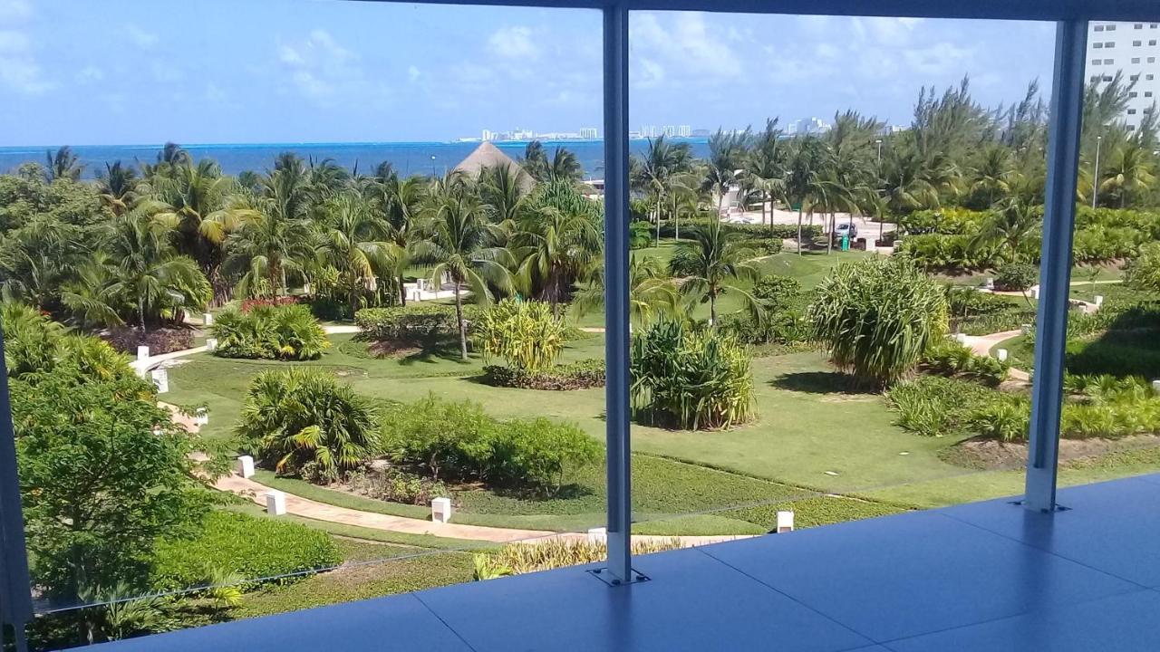 Appartement Swim The Caribbean & Work With A View à Cancún Extérieur photo